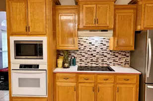 620 34th St N, Texas City, TX 77590 - Photo 14