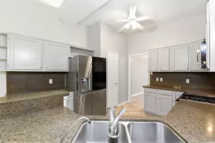 25010 Shalford Dr, Spring, TX 77389 - Photo 30