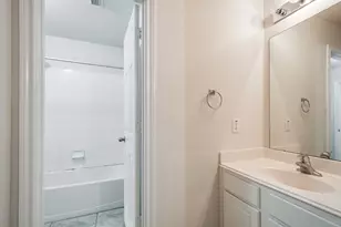 8402 Coleus Ln, Baytown, TX 77521 - Photo 26