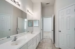 8402 Coleus Ln, Baytown, TX 77521 - Photo 22