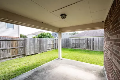 8402 Coleus Lane, Baytown, TX 77521 - Photo 32