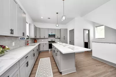 926 N Victory Drive, Houston, TX 77088 - Photo 16