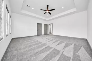 926 N Victory Dr, Houston, TX 77088 - Photo 32