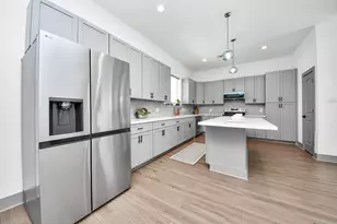 926 N Victory Dr, Houston, TX 77088 - Photo 20