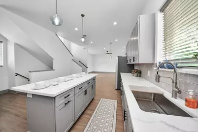 926 N Victory Drive, Houston, TX 77088 - Photo 14