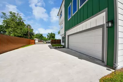 926 N Victory Drive, Houston, TX 77088 - Photo 40