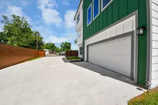 926 N Victory Dr, Houston, TX 77088 - Photo 40