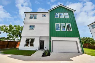 926 N Victory Dr, Houston, TX 77088 - Photo 2