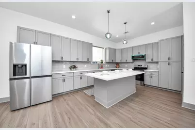 926 N Victory Drive, Houston, TX 77088 - Photo 18