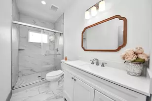 926 N Victory Dr, Houston, TX 77088 - Photo 28