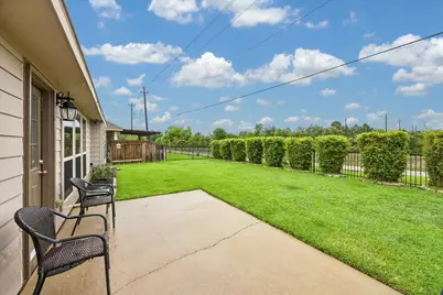 1521 Bluestone Edge Lane, Pearland, TX 77089 - Photo 26