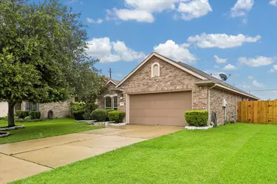 1521 Bluestone Edge Lane, Pearland, TX 77089 - Photo 2