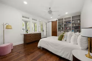 330 E Gaywood Dr, Houston, TX 77079 - Photo 22