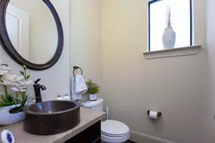 1141 W 23rd St, Houston, TX 77008 - Photo 10