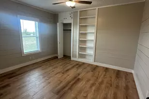 12201 Emshoff, Brenham, TX 77833 - Photo 8