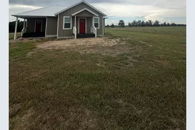12201 Emshoff, Brenham, TX 77833 - Photo 2