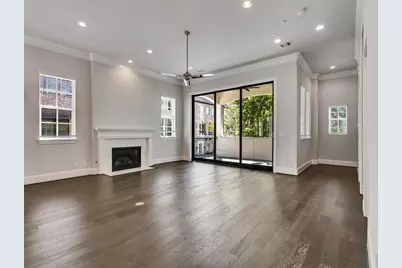 6014 Matthew Oaks Place, Houston, TX 77007 - Photo 14