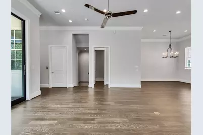 6014 Matthew Oaks Place, Houston, TX 77007 - Photo 12