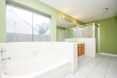9111 Belle Glen Drive, Houston, TX 77099 - Photo 14