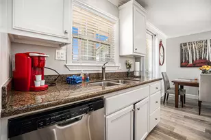 7000 Seawall Blvd, Galveston, TX 77551 - Photo 10