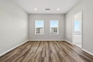 9912 Clark Cyn Ln, Houston, TX 77076 - Photo 12