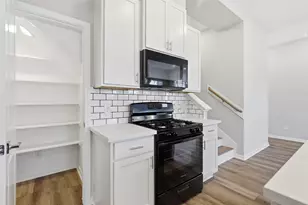 9912 Clark Cyn Ln, Houston, TX 77076 - Photo 6