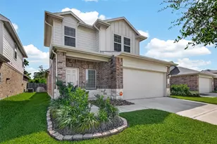 22446 Forest Gorge Ln, Spring, TX 77373 - Photo 2