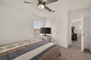 22446 Forest Gorge Ln, Spring, TX 77373 - Photo 18