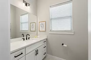 1502 Nashua St, Houston, TX 77008 - Photo 16