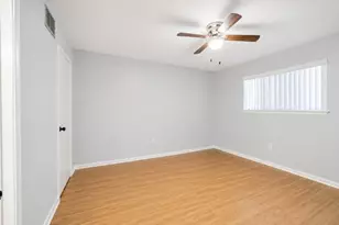 15575 Marina Dr, Conroe, TX 77356 - Photo 12