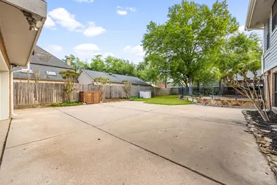 19806 Sunbridge Lane, Katy, TX 77094 - Photo 36