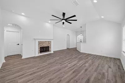 19922 Shore Meadows Lane, Richmond, TX 77407 - Photo 16