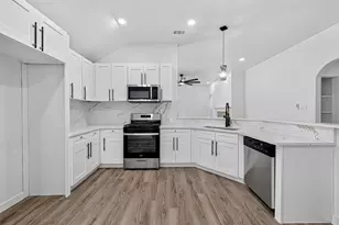 19922 Shore Meadows Ln, Richmond, TX 77407 - Photo 6