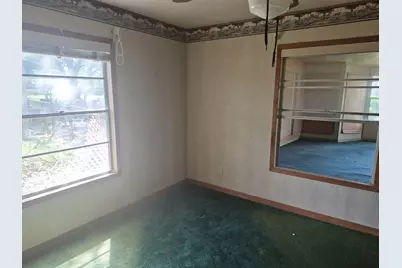 404 Svoboda Street, Yoakum, TX 77995 - Photo 22