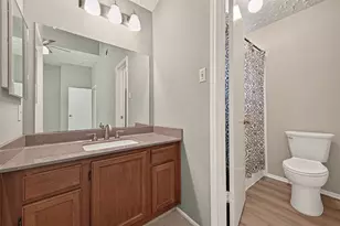 2811 Pheasant Creek Dr, Sugar Land, TX 77498 - Photo 18