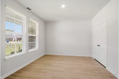 1349 Coastal Drive, Dayton, TX 77535 - Photo 4