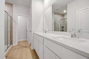 1349 Coastal Dr, Dayton, TX 77535 - Photo 10