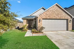 17718 Pensford Wy, Tomball, TX 77377 - Photo 2