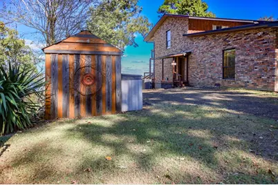 169 Cheyenne Street, Zavalla, TX 75980 - Photo 44