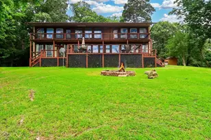 169 Cheyenne St, Zavalla, TX 75980 - Photo 4