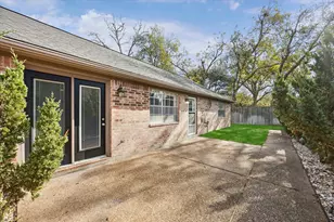 900 Eagle Lake Rd, Sealy, TX 77474 - Photo 2