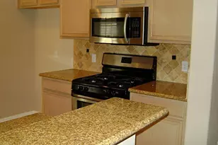 8510 Willancy Ln, Houston, TX 77095 - Photo 4