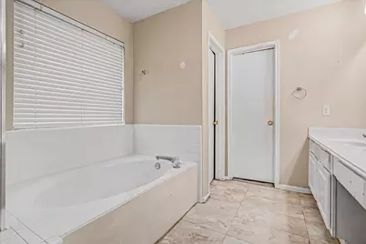 8510 Willancy Lane, Houston, TX 77095 - Photo 32