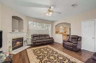 8510 Willancy Ln, Houston, TX 77095 - Photo 6