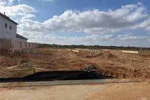 17131 King Eider Rd, Waller, TX 77484 - Photo 2