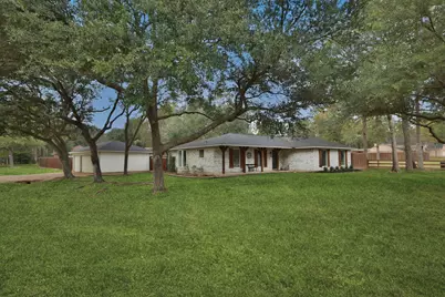 922 Kip Lane, Pinehurst, TX 77362 - Photo 2
