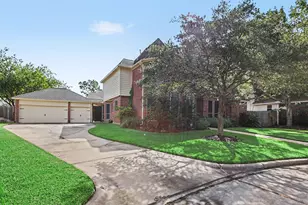 17906 Saint Helen Ct, Spring, TX 77379 - Photo 2