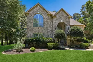 8978 Willow Springs Ln, Conroe, TX 77302 - Photo 2