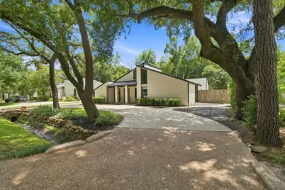 8849 Larston Street, Houston, TX 77055 - Photo 2