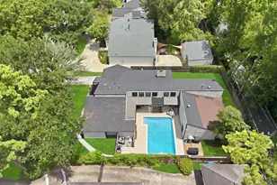 8849 Larston St, Spring Valley Village, TX 77055 - Photo 34